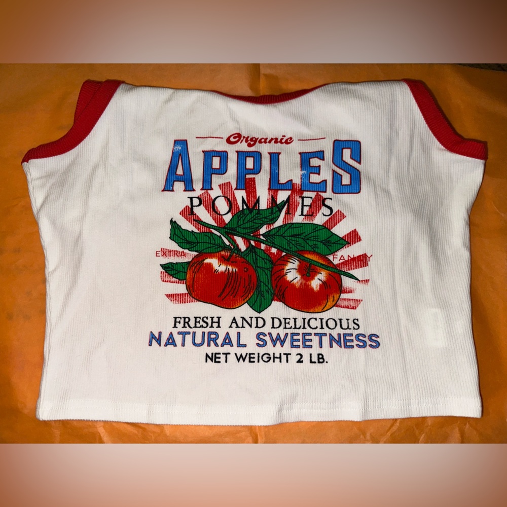 Organic Apples Crop Top Shirt - Picture 2 of 9